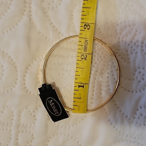 Monet Ridged Gold Bangle Classic Minimilist Accessory NWT - Picture 5 of 5